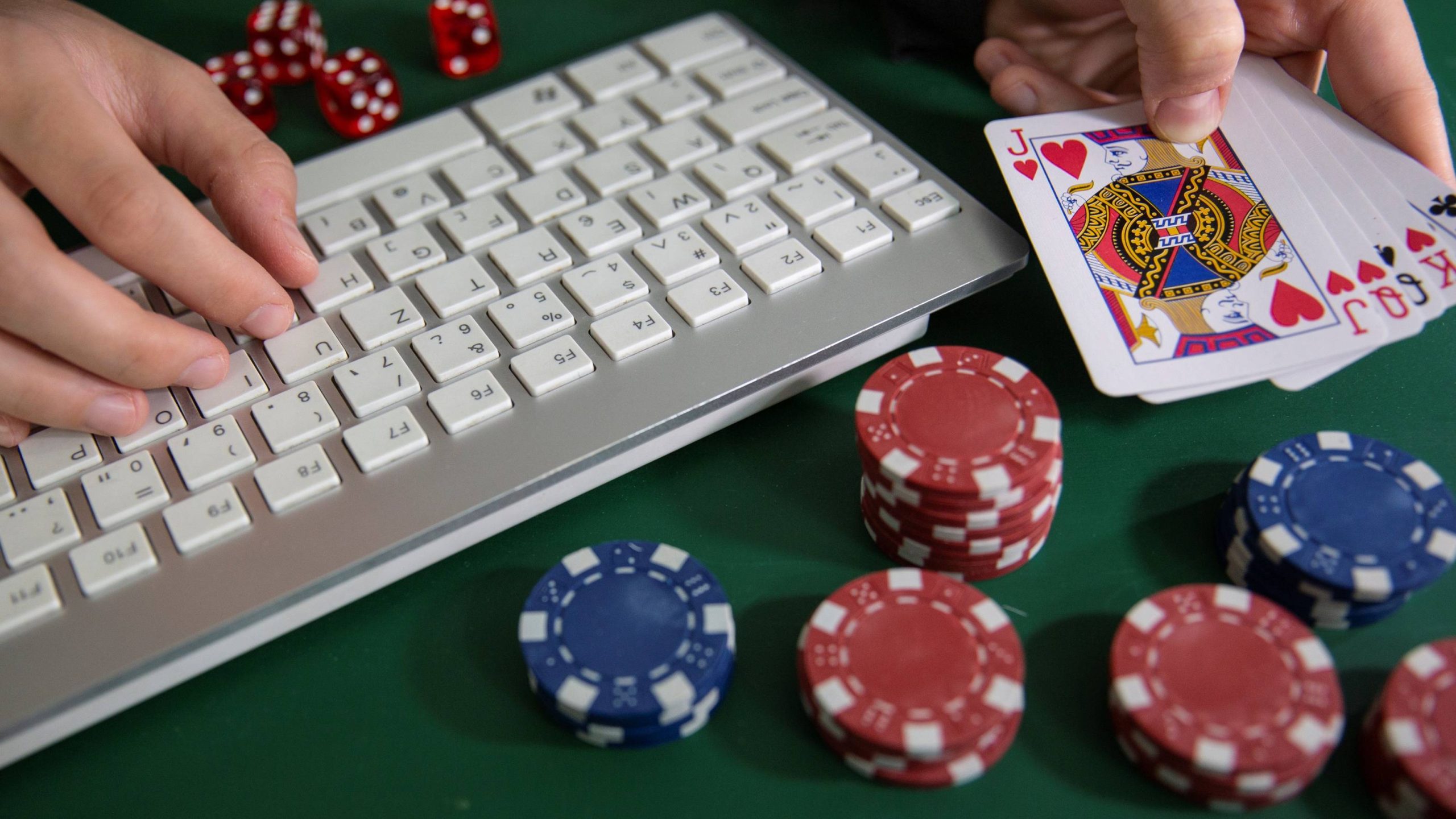 The Rise of Online Gambling Aficionados: A New Era of Entertainment
